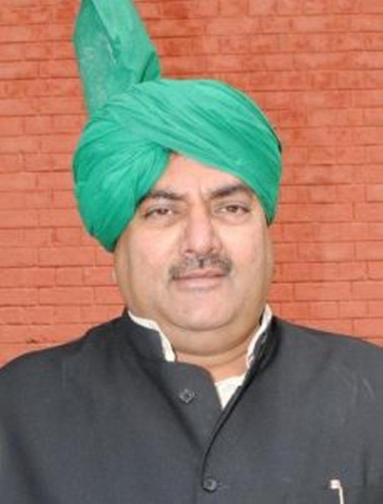 abhay-singh-chautala-large